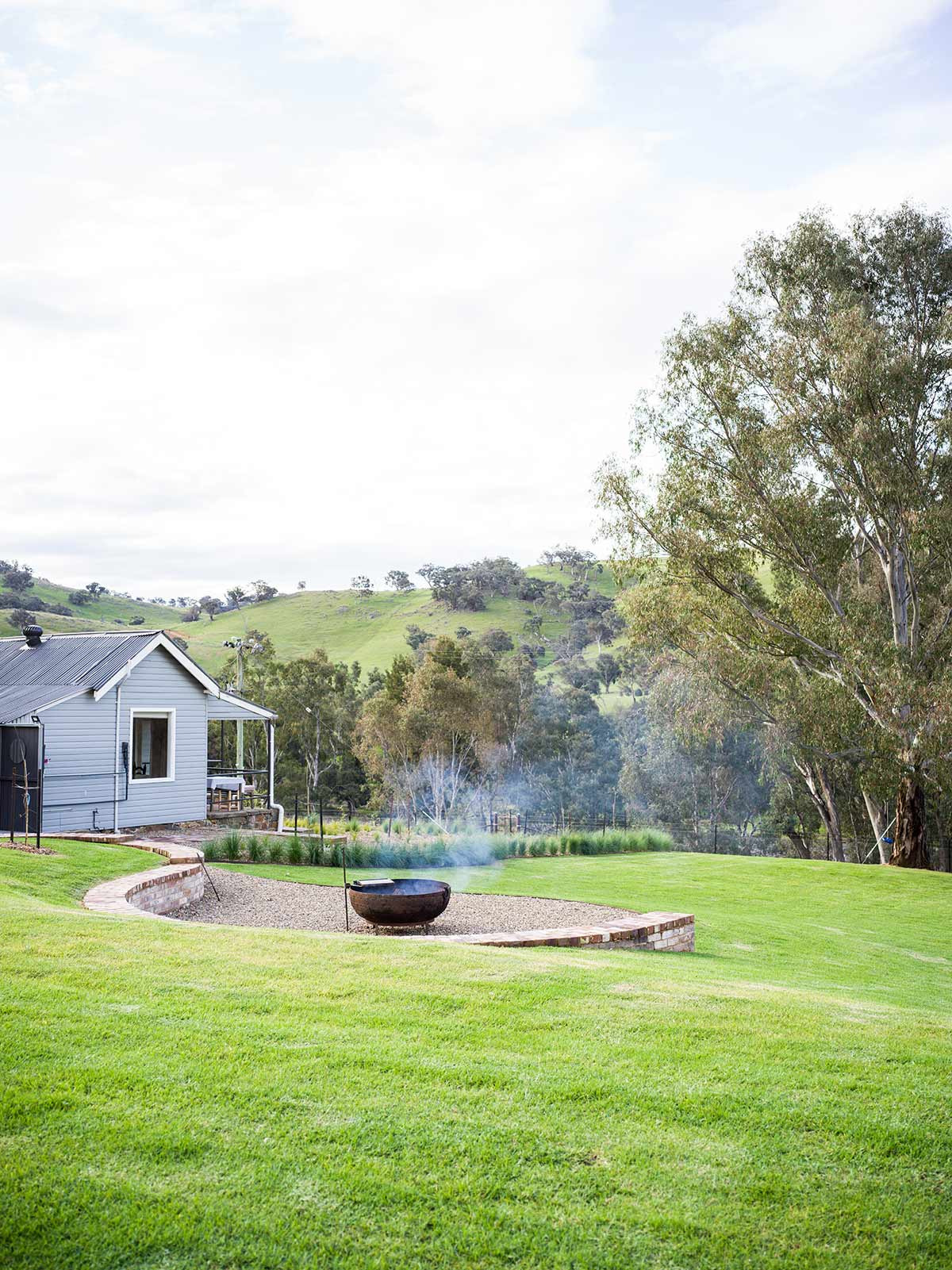 The River Cottage, Jugiong